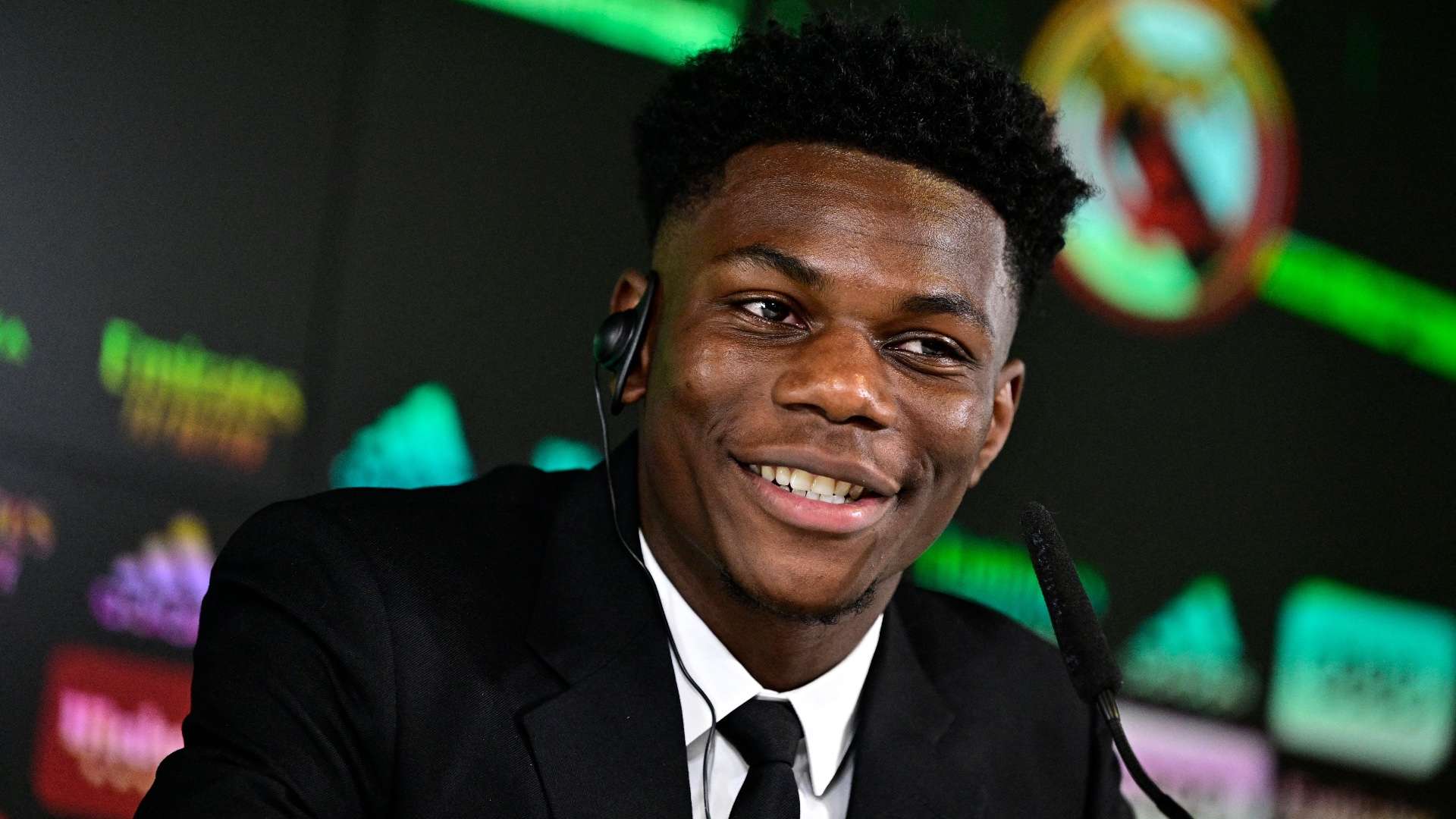 但防守端的 但防守端的